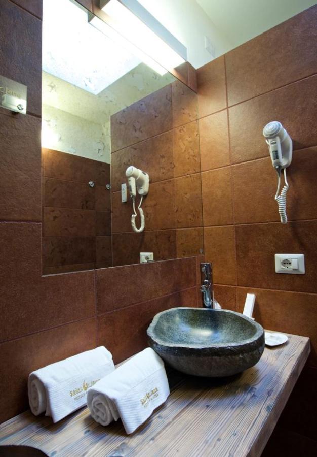 Design Suite Tirano Exterior photo