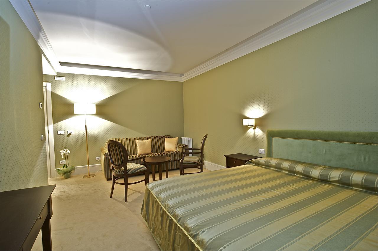 Design Suite Tirano Exterior photo